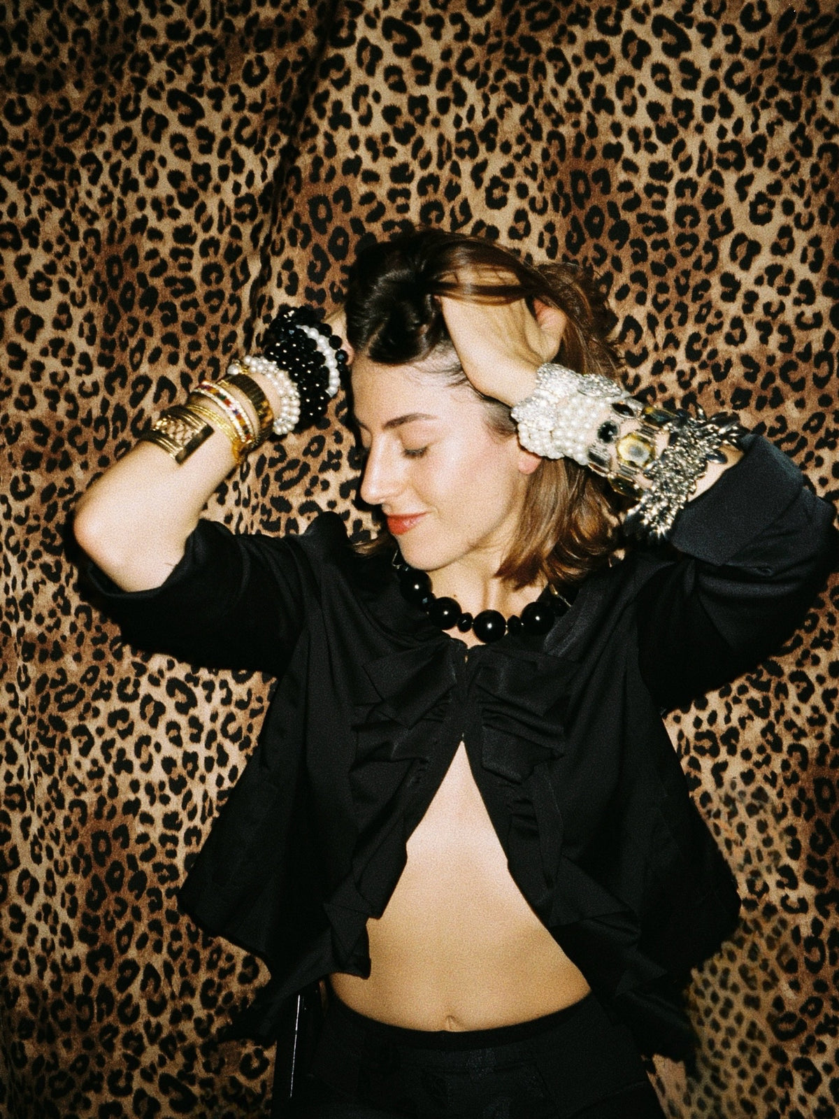 שרשרת סטייטמנט חרוזים שחורה וינטג׳